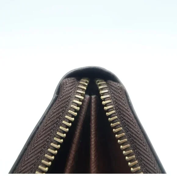 100% Authentic Louis Vuitton Zippy Brown Damier Ebene leather Wallet - Picture 8 of 12